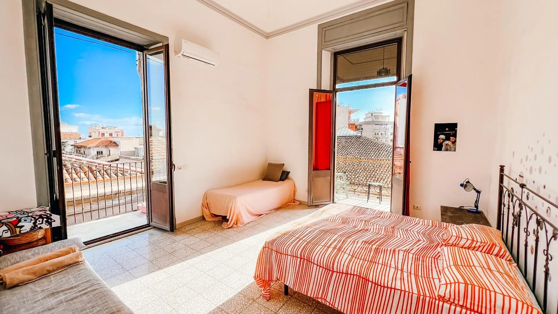 Toctoc Apartment - Big Apartment With Two Rooms In Center Catania
