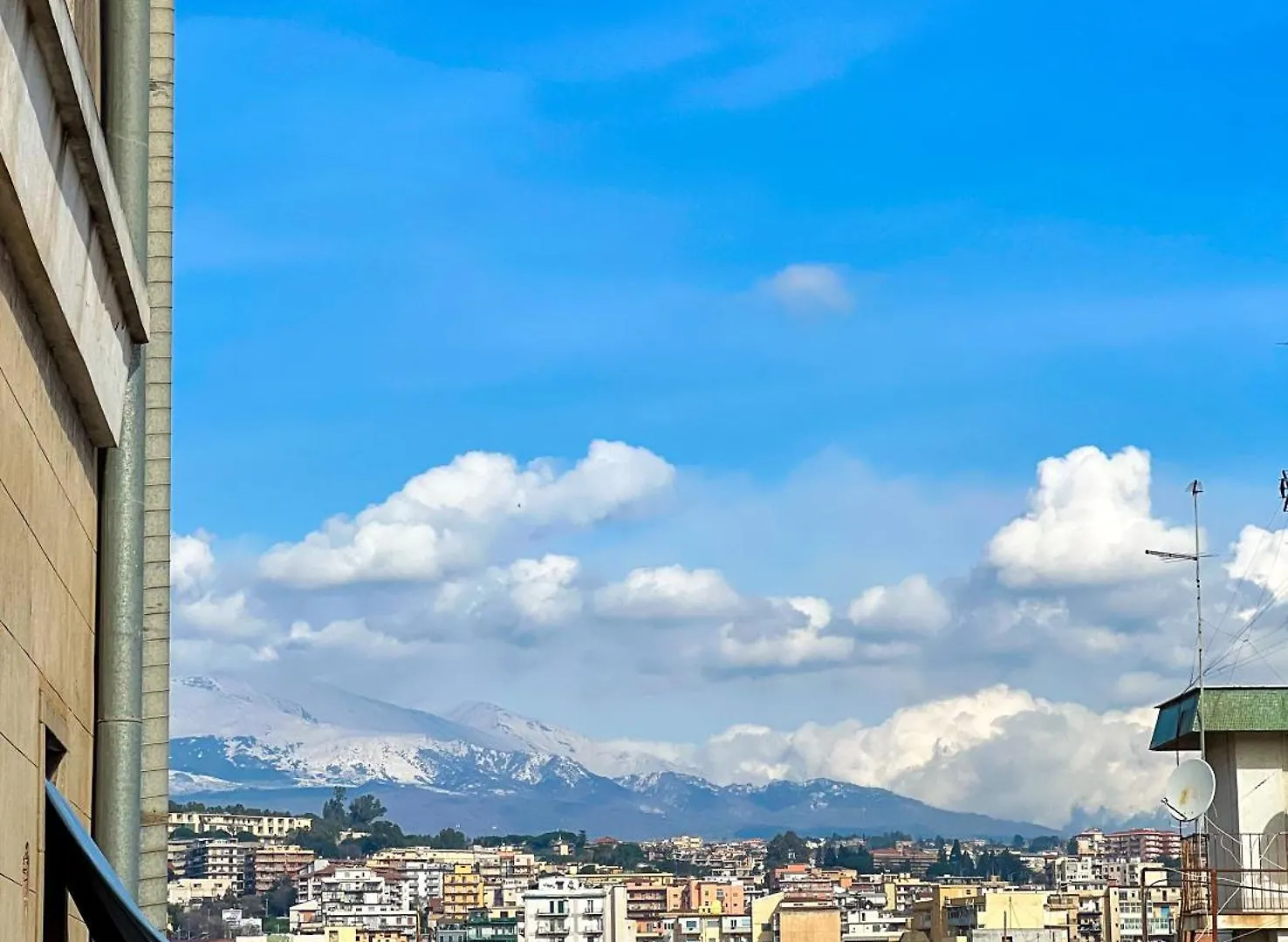 Toctoc Apartment - Big Apartment With Two Rooms In Center Catania Italy