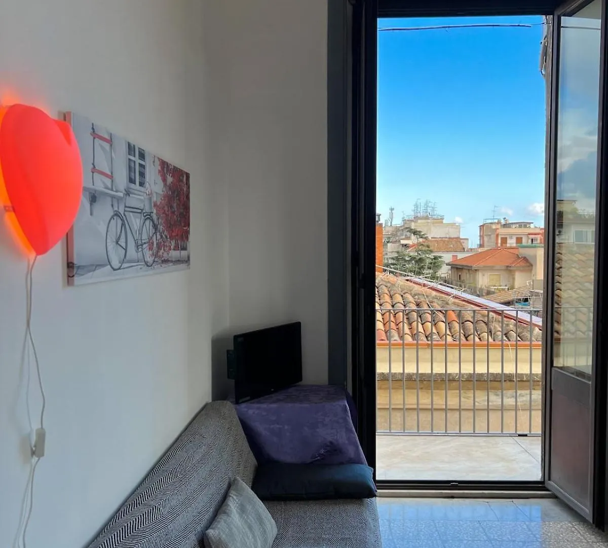 Toctoc Apartment - Big Apartment With Two Rooms In Center Catania